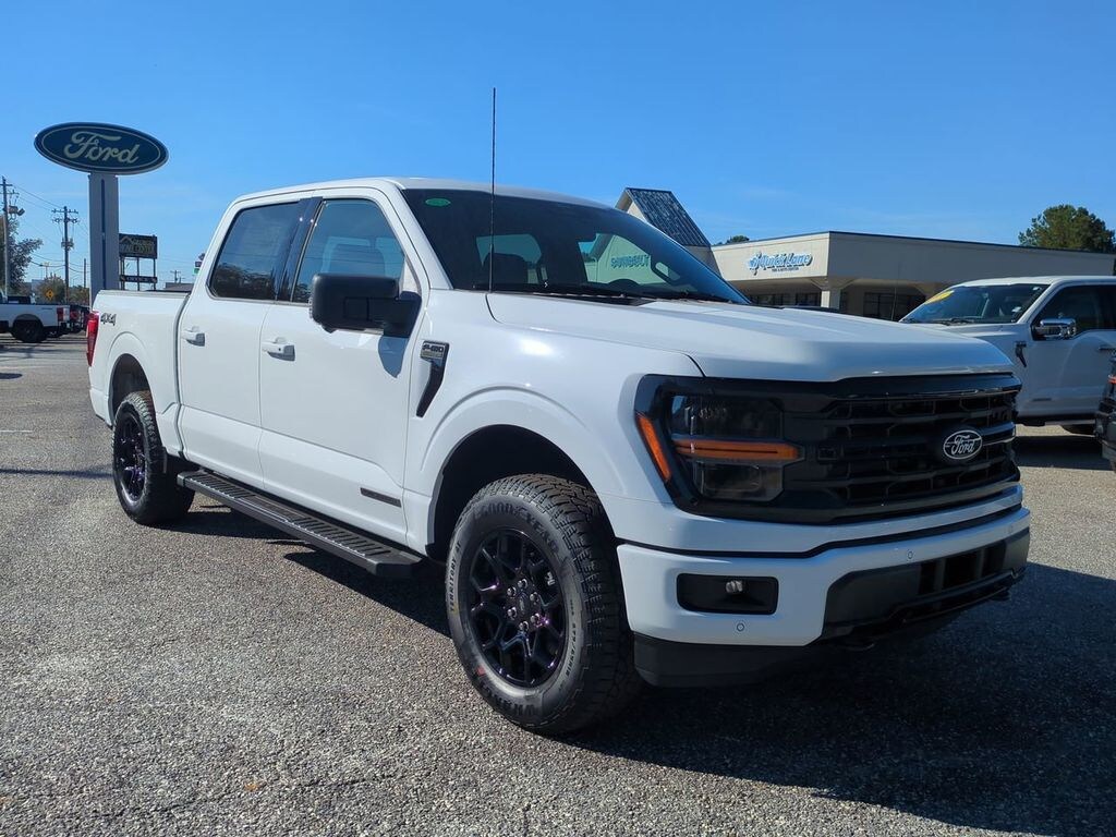 New 2025 Ford F-150 XLT Truck
