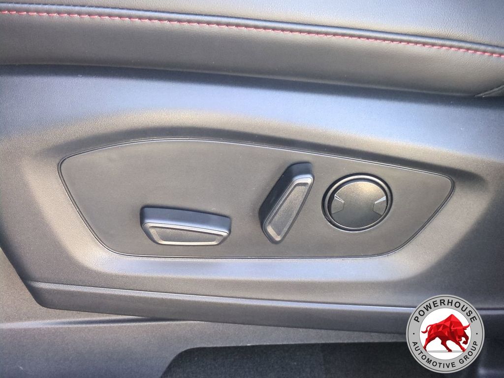 2026 Ford Explorer ST-Line - Photo 22