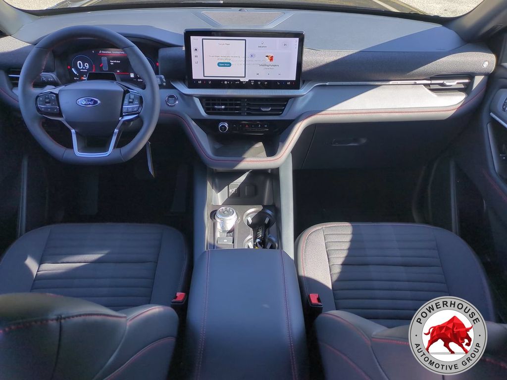 2026 Ford Explorer ST-Line - Photo 18