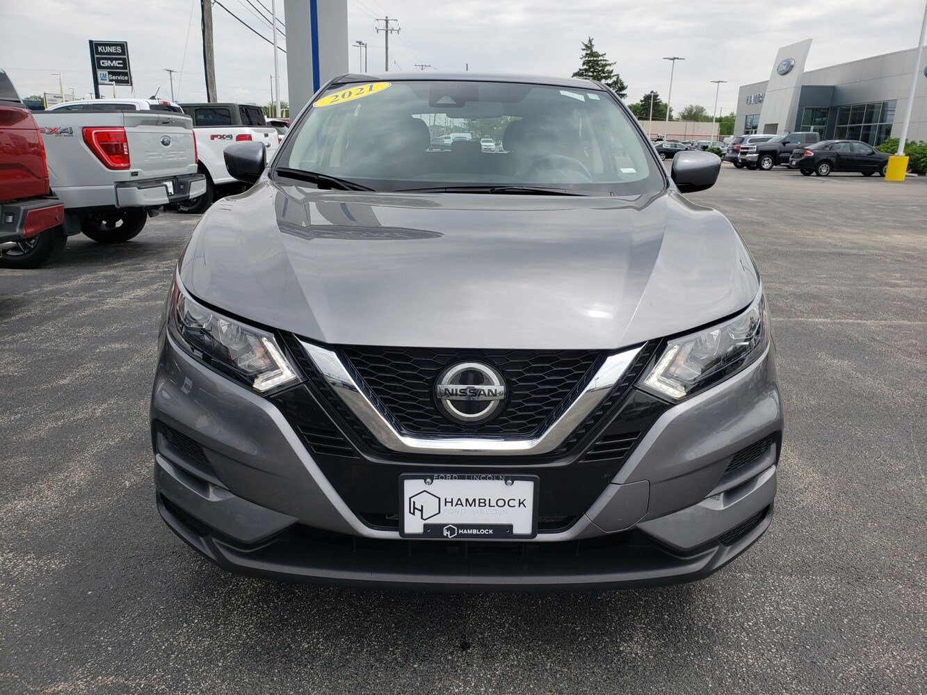 Used 2021 Nissan Rogue Sport S with VIN JN1BJ1AV9MW312586 for sale in Burlington, VT