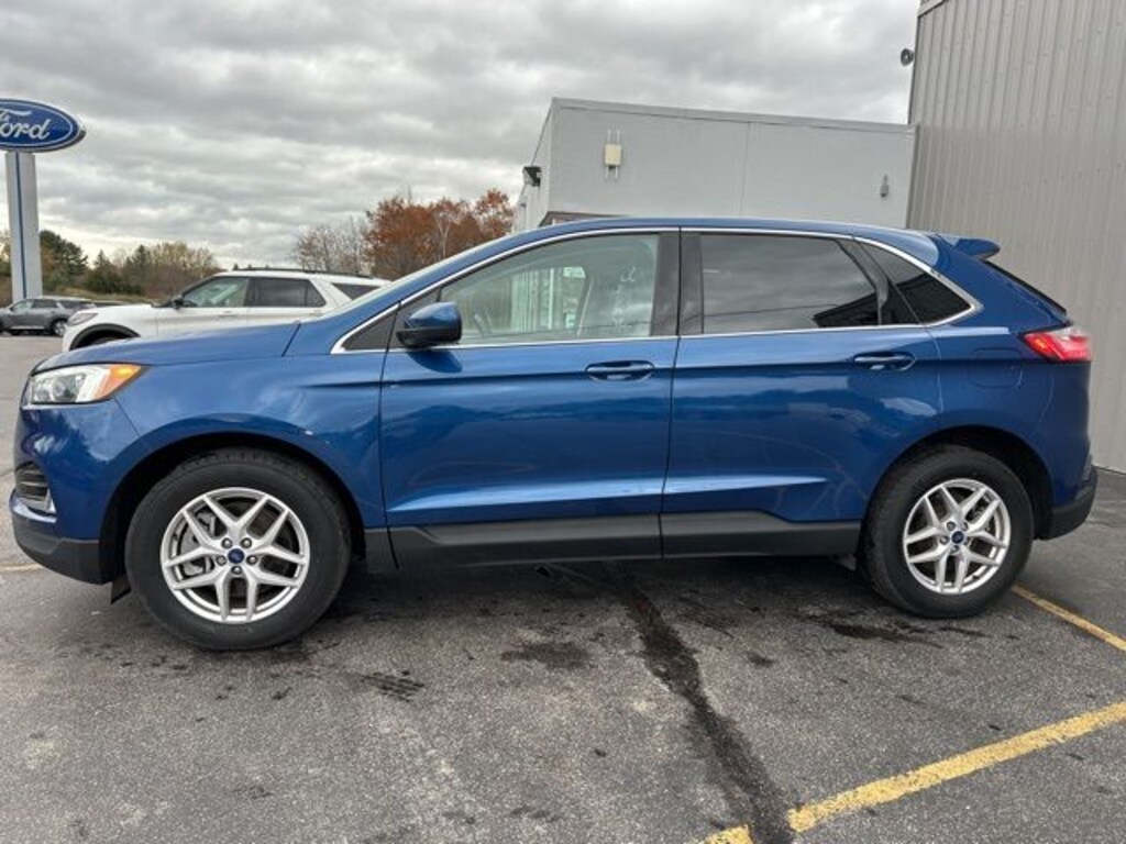 Used 2022 Ford Edge SEL SUV