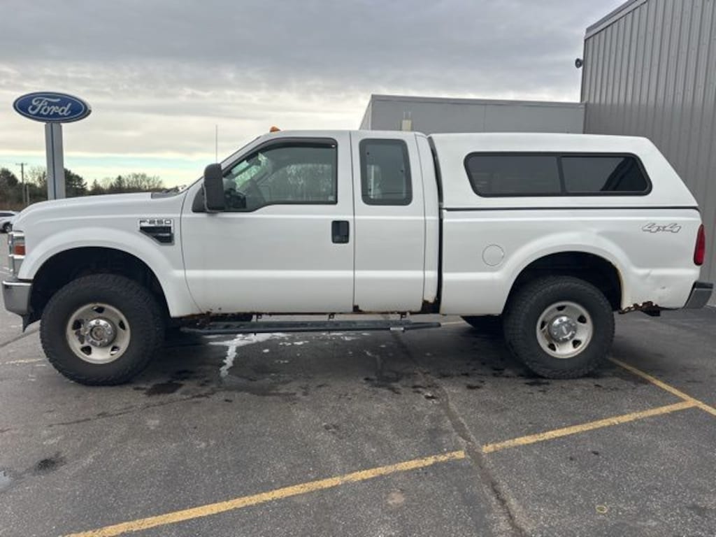 Used 2009 Ford F-250SD XL Truck
