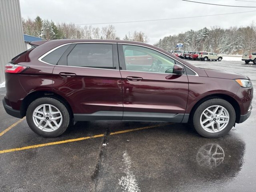 Used 2024 Ford Edge SEL SUV