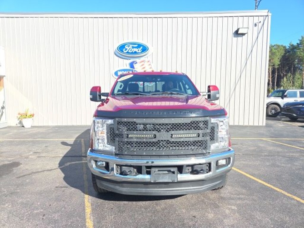 Used 2019 Ford F-250SD Lariat Truck
