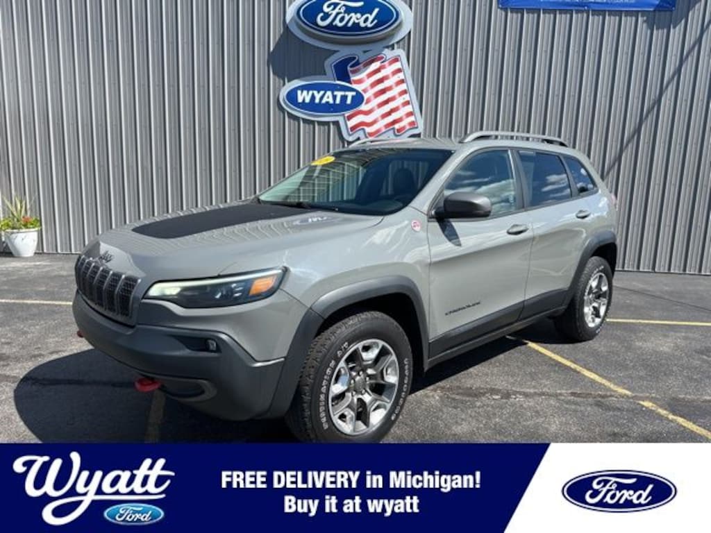 Used 2019 Jeep Cherokee Trailhawk SUV