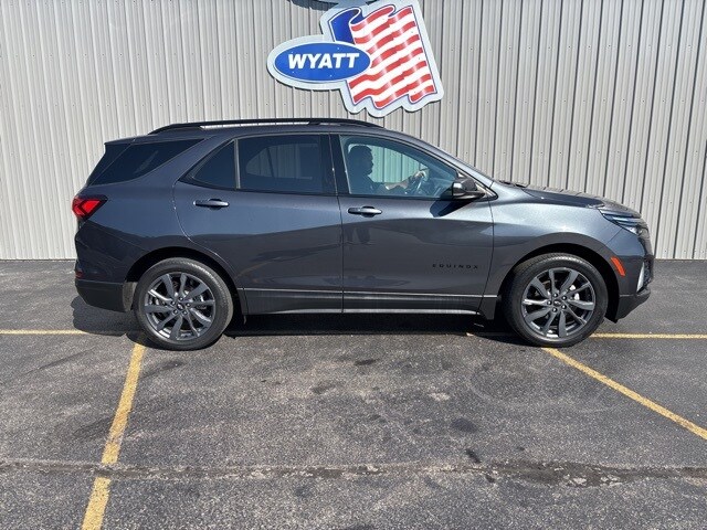 2022 Chevrolet Equinox RS photo 4