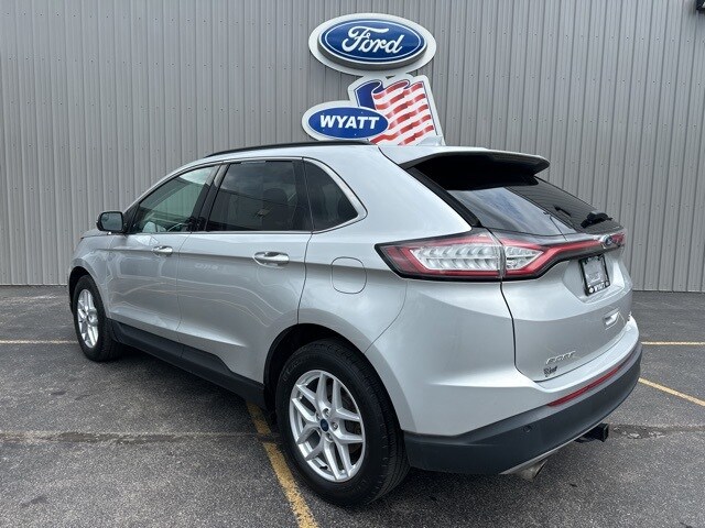 2018 Ford Edge SEL photo 3