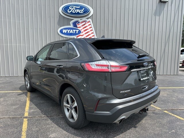 2019 Ford Edge SEL photo 3