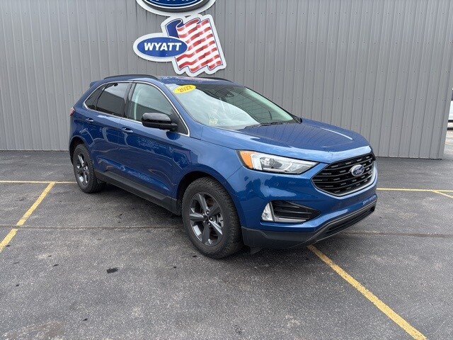 2022 Ford Edge SEL photo 4
