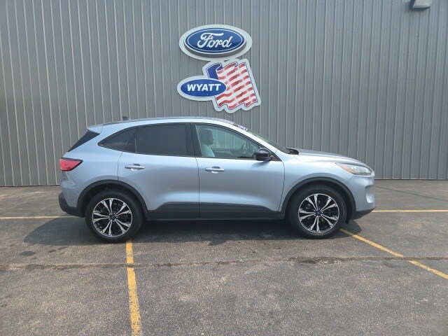 2022 Ford Escape SE photo 4
