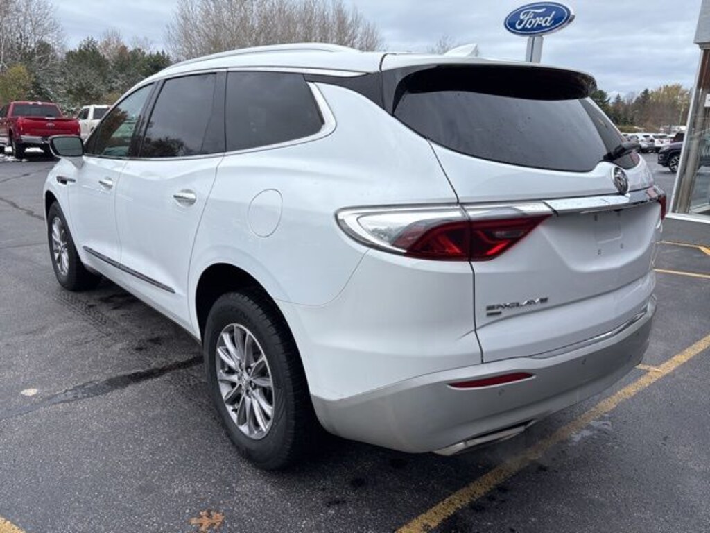 Used 2023 Buick Enclave Essence SUV