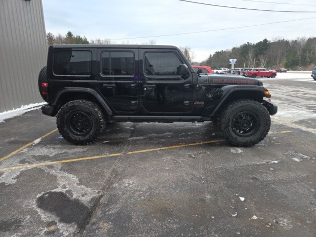 Used 2018 Jeep Wrangler Unlimited Rubicon SUV