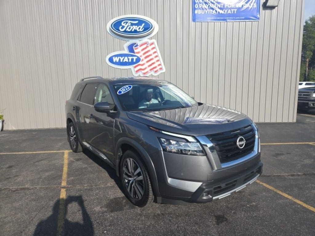 Used 2022 Nissan Pathfinder Platinum SUV