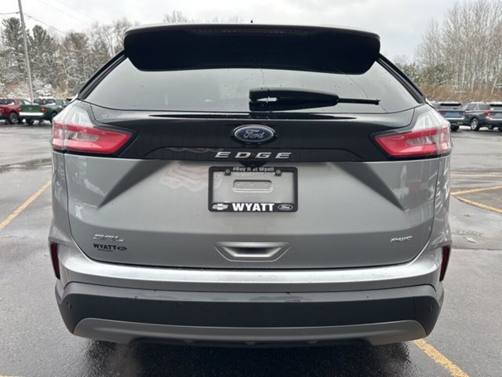 Used 2024 Ford Edge SEL SUV