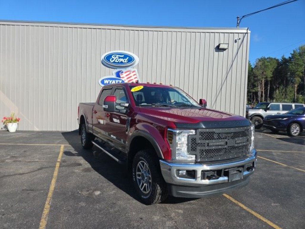 Used 2019 Ford F-250SD Lariat Truck
