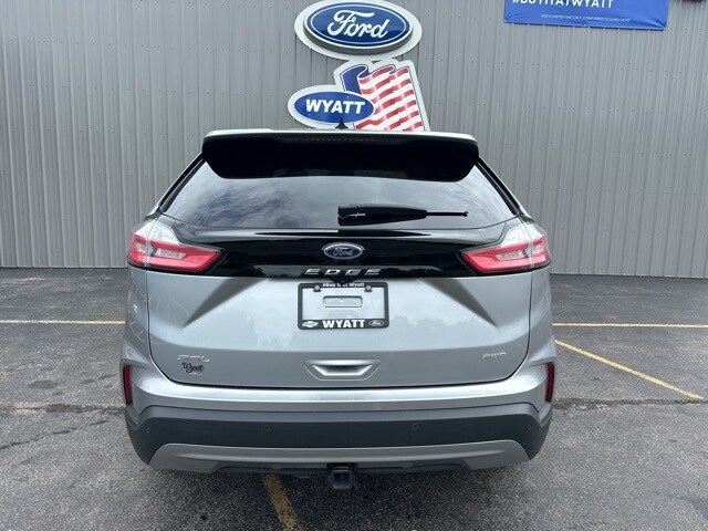 2023 Ford Edge SEL photo 4
