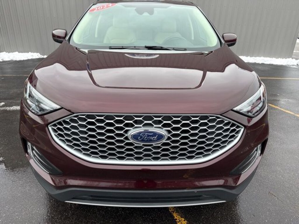 Used 2024 Ford Edge SEL SUV