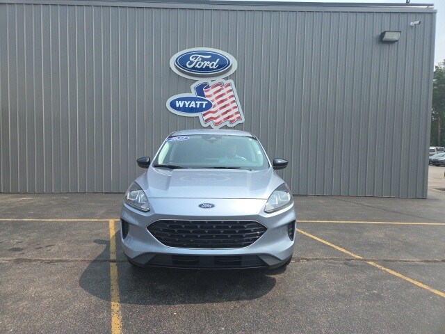 2022 Ford Escape SE photo 2