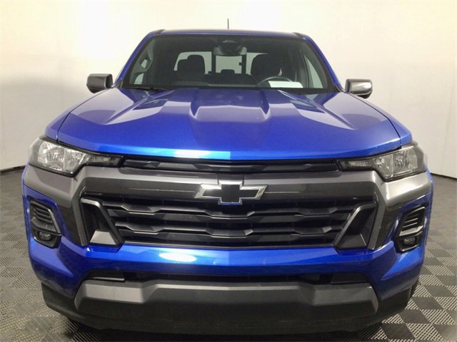 2023 Chevrolet Colorado LT photo 4