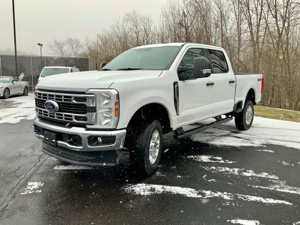 Used 2025 Ford F-350 Truck Crew Cab