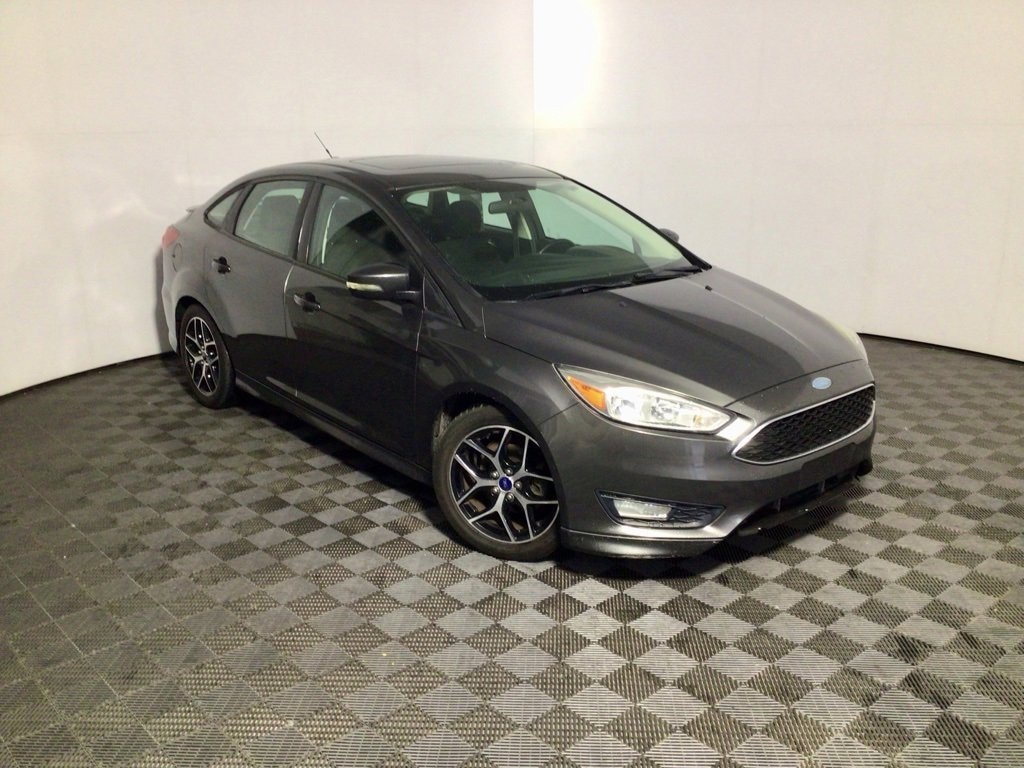 Used 2016 Ford Focus SE Sedan