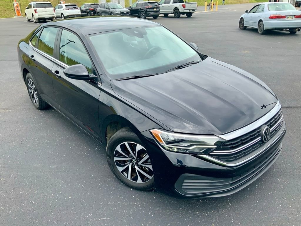 Used 2024 Volkswagen Jetta 1.5T S Sedan