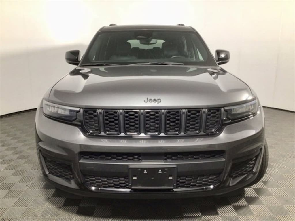 Used 2021 Jeep Grand Cherokee L Laredo SUV