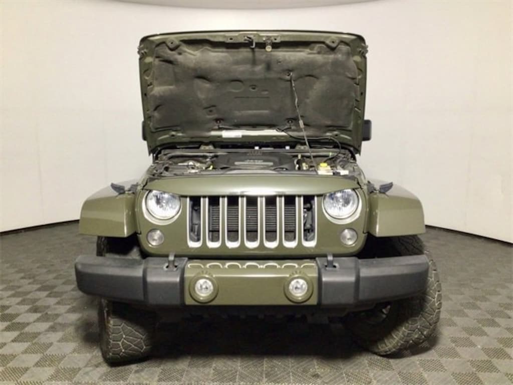 Used 2016 Jeep Wrangler JK Unlimited Sahara 4x4 SUV