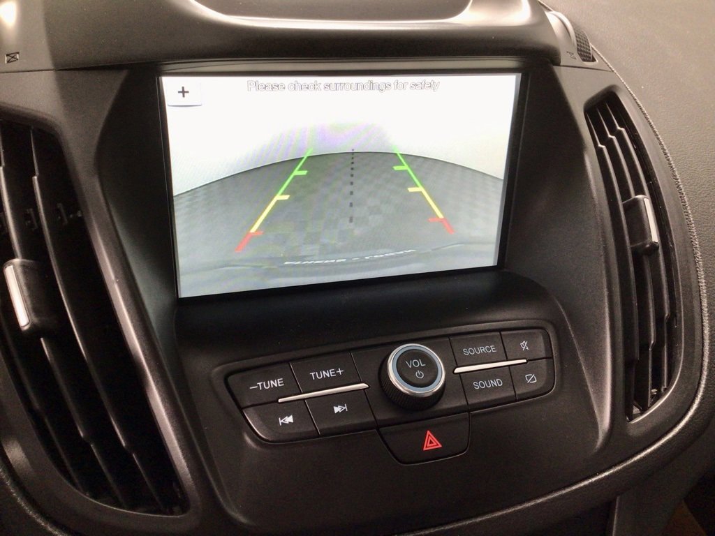 2019 Ford Escape SE photo 2