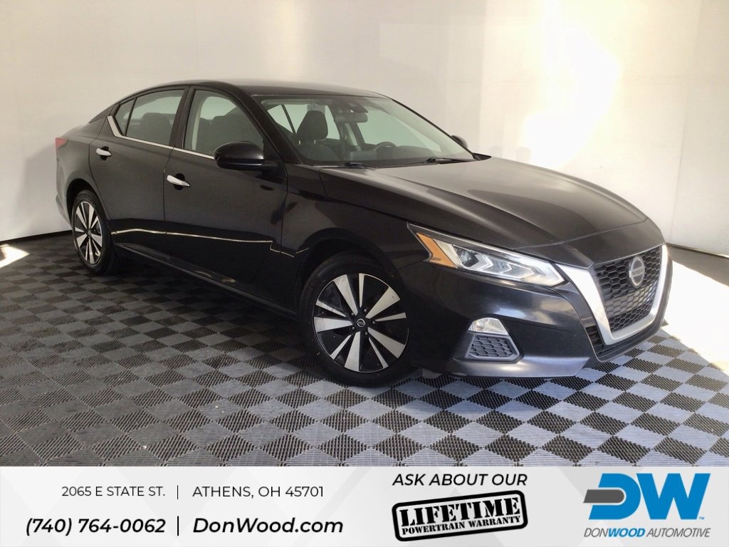 Used 2022 Nissan Altima 2.5 SV Sedan
