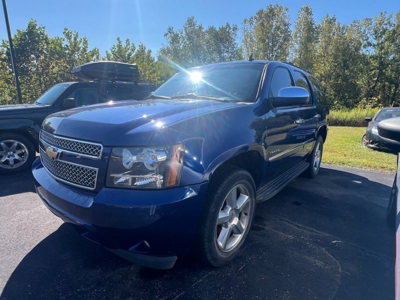 2012 Chevrolet Tahoe LTZ photo 3
