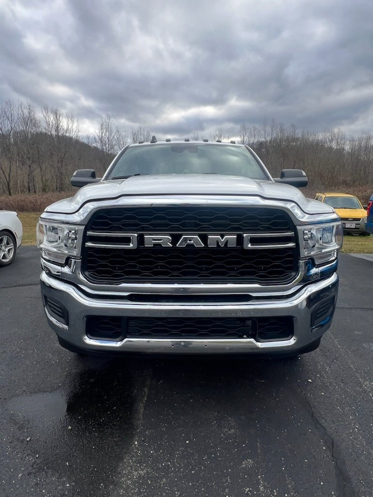 2021 Ram 2500 Tradesman photo 2