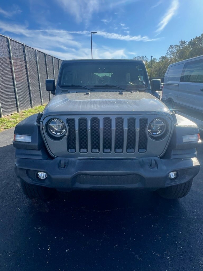 2021 Jeep Wrangler Unlimited Sport Altitude photo 2
