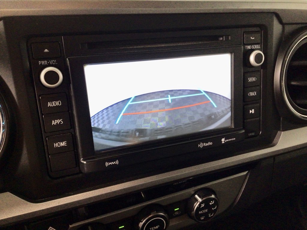 2018 Toyota Tacoma SR5 photo 2