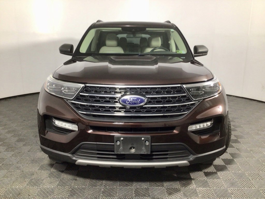 2020 Ford Explorer XLT photo 2