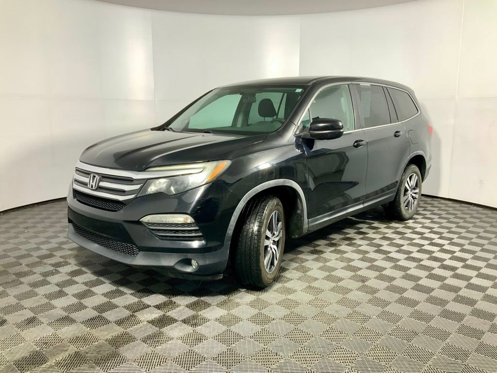Used 2017 Honda Pilot EX AWD SUV