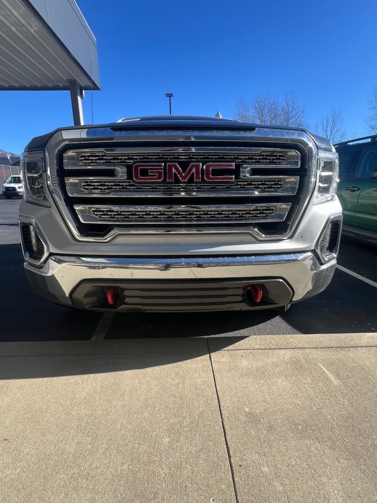 2019 Gmc Sierra 1500 SLT photo 2