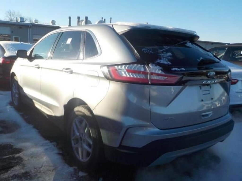 Used 2024 Ford Edge SUV