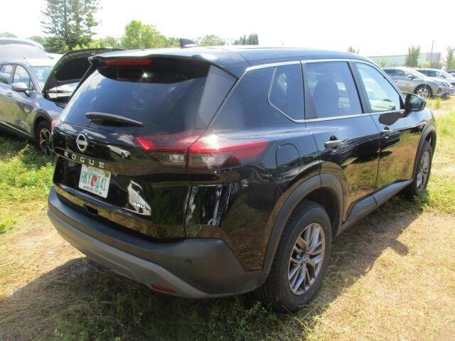 2023 Nissan Rogue S photo 3