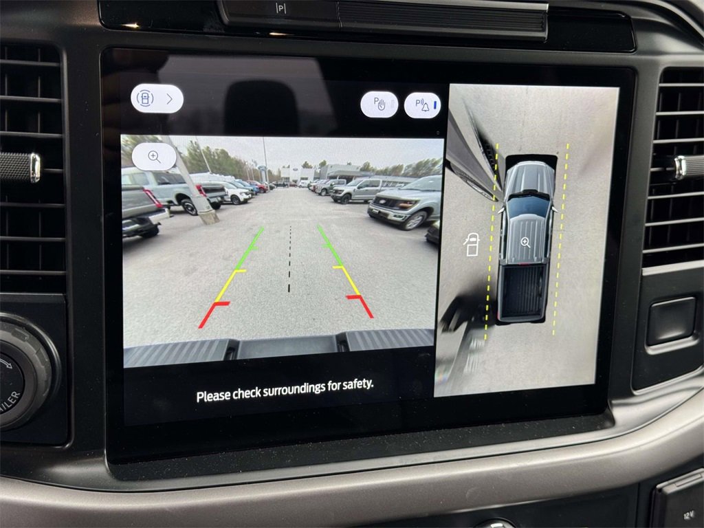 2025 Ford F-150 XLT photo 4