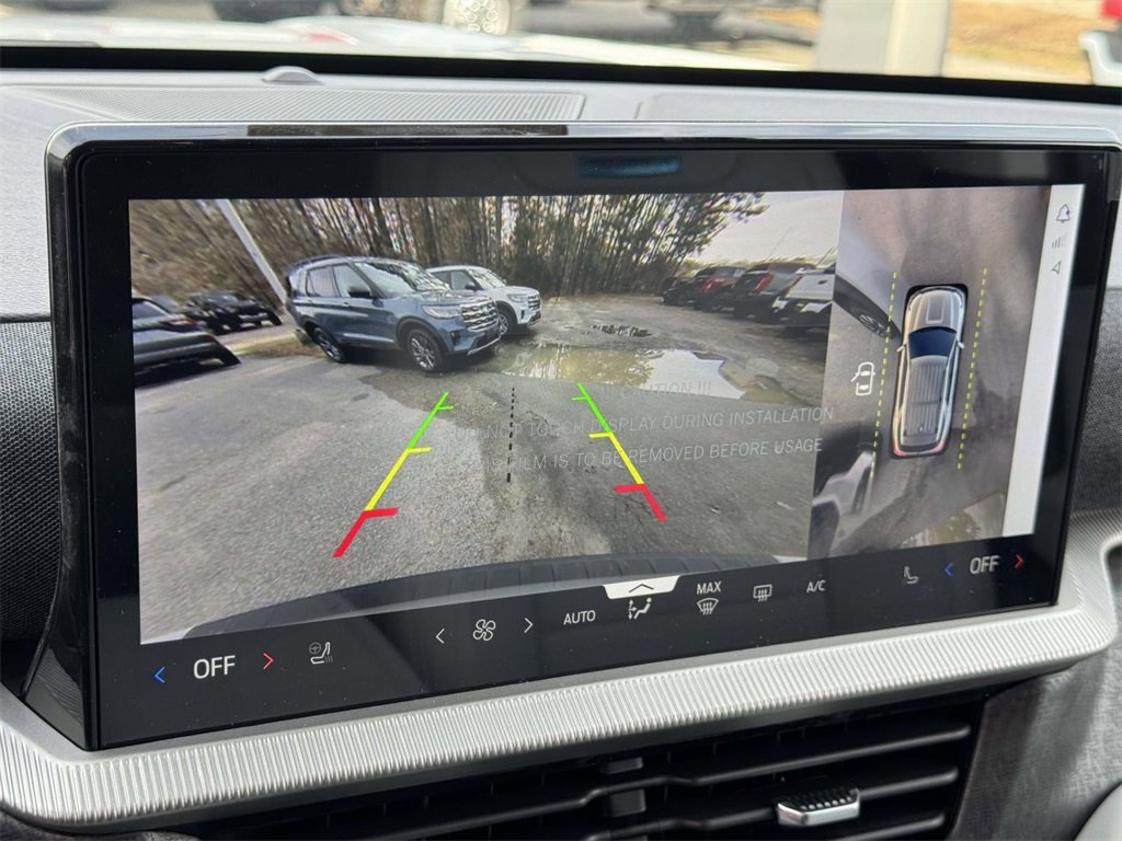 2026 Ford Explorer Platinum photo 4