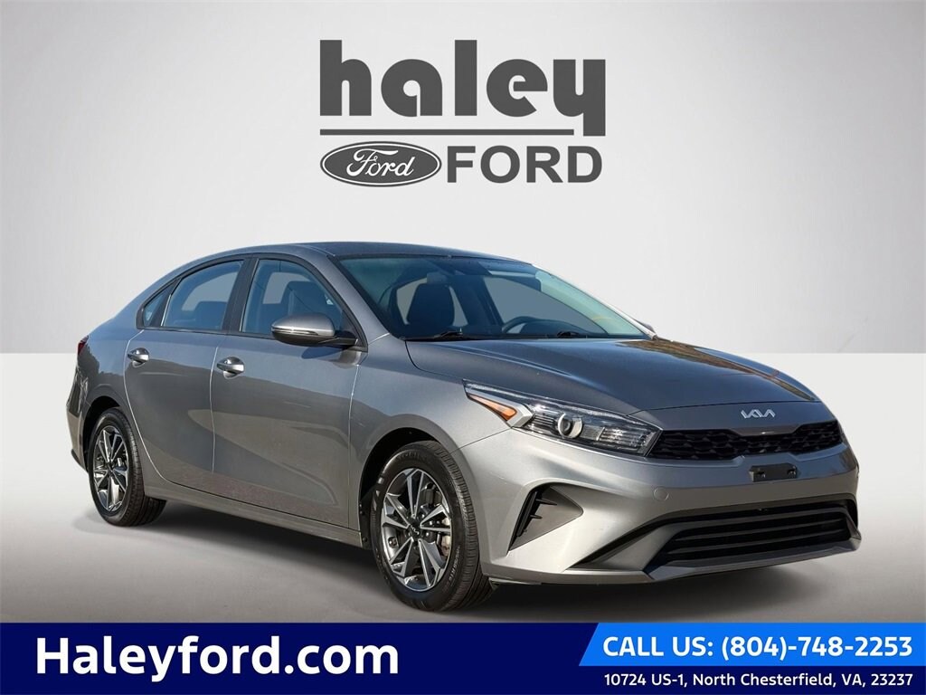 Used 2023 Kia Forte LXS Sedan