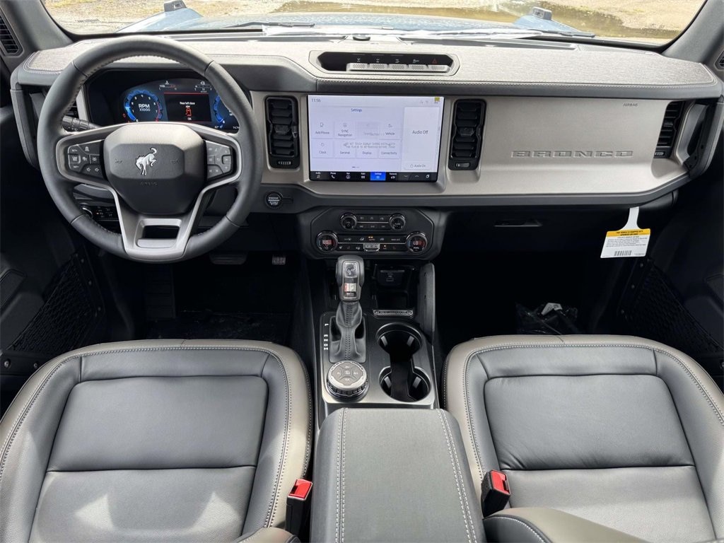 New 2025 Ford Bronco Outer Banks SUV