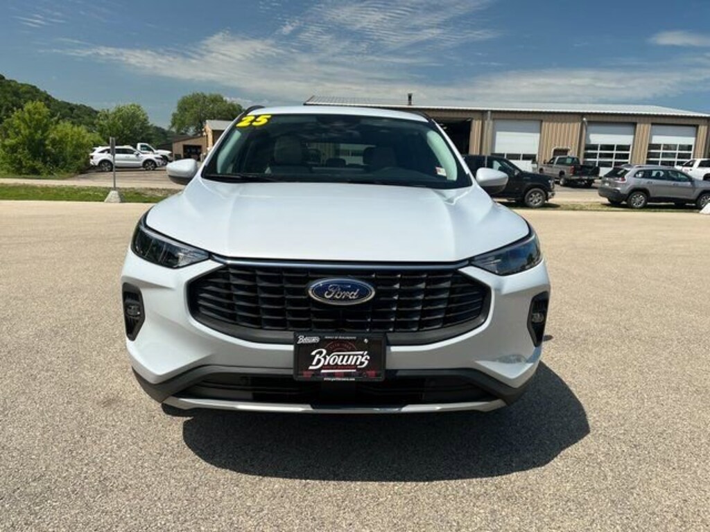 New 2025 Ford Escape PHEV SUV