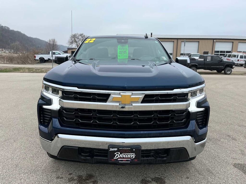 Used 2022 Chevrolet Silverado 1500 LT Truck Crew Cab