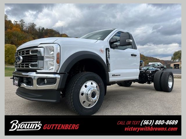 2026 Ford F-600 Super Duty Chassis Cab XLT's photo