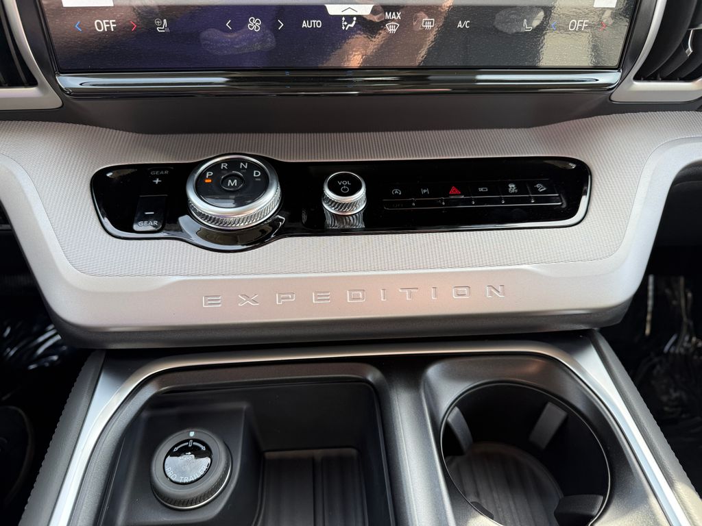 2026 Ford Expedition MAX Active - Photo 34