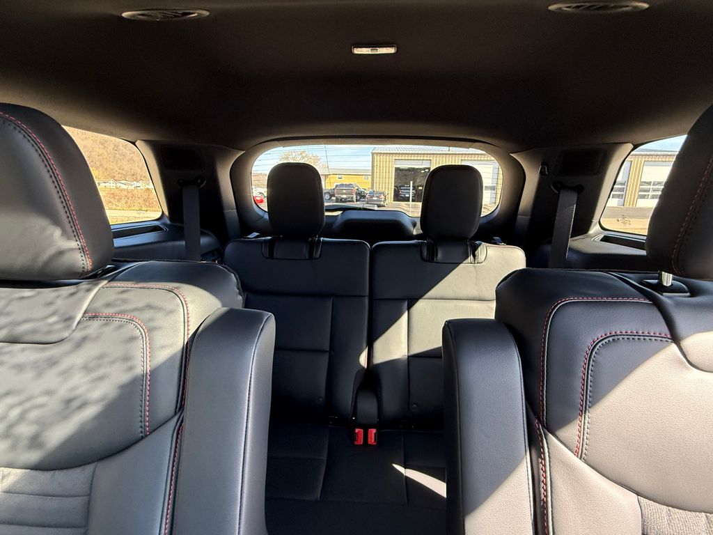 2026 Ford Explorer ST-Line - Photo 38