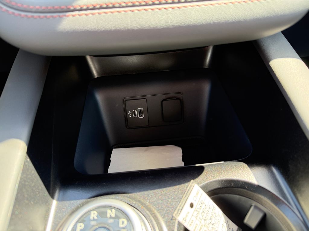 2026 Ford Explorer Active - Photo 32
