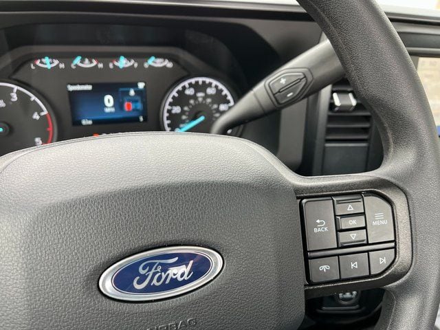 2025 Ford F-350 Super Duty XL - Photo 23
